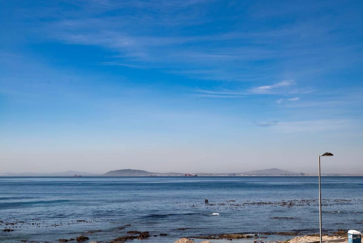 Awe-inspiring Ocean-views No Load-shedding *